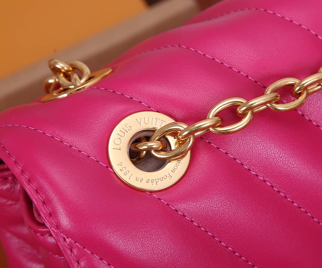 Louis Vuitton New Wave Chain Agathe Replica Bag M58553