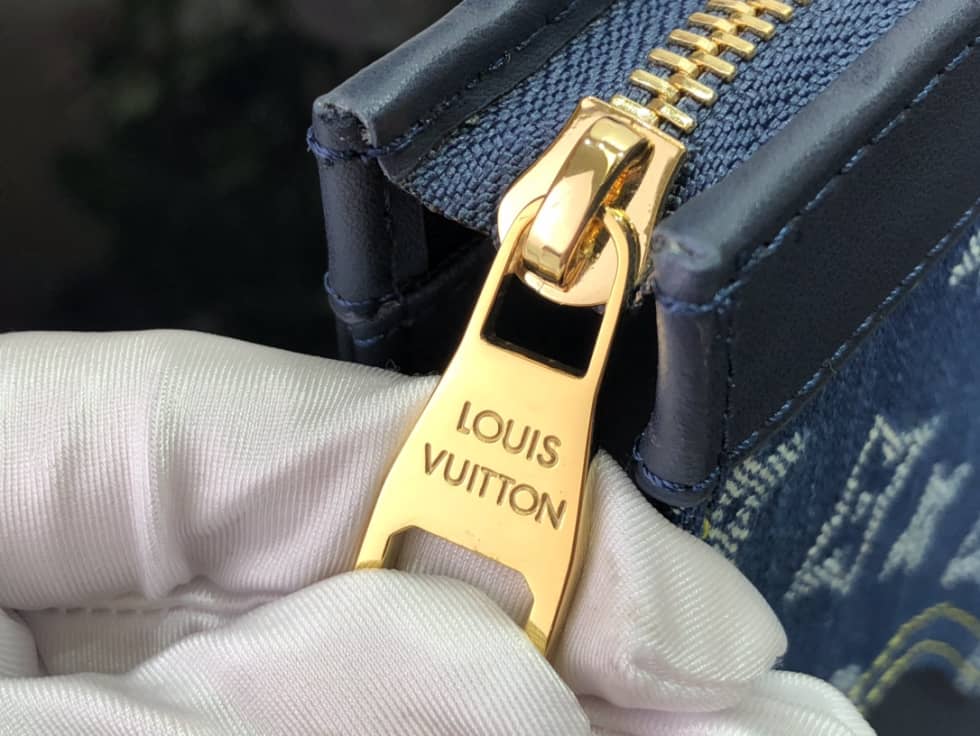 Louis Vuitton Pochette Dupe x Nigo Voyage MM Monogram Blue M45961