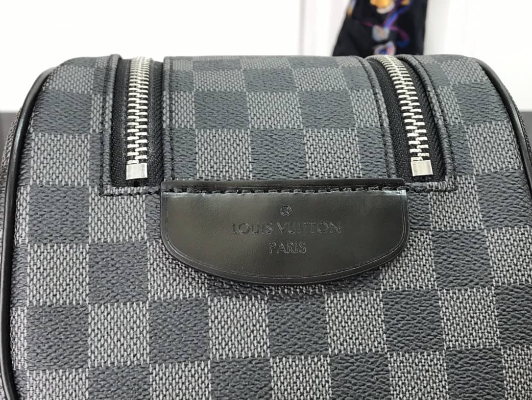 Louis Vuitton King Size Toiletry Bag Replica Black M47528