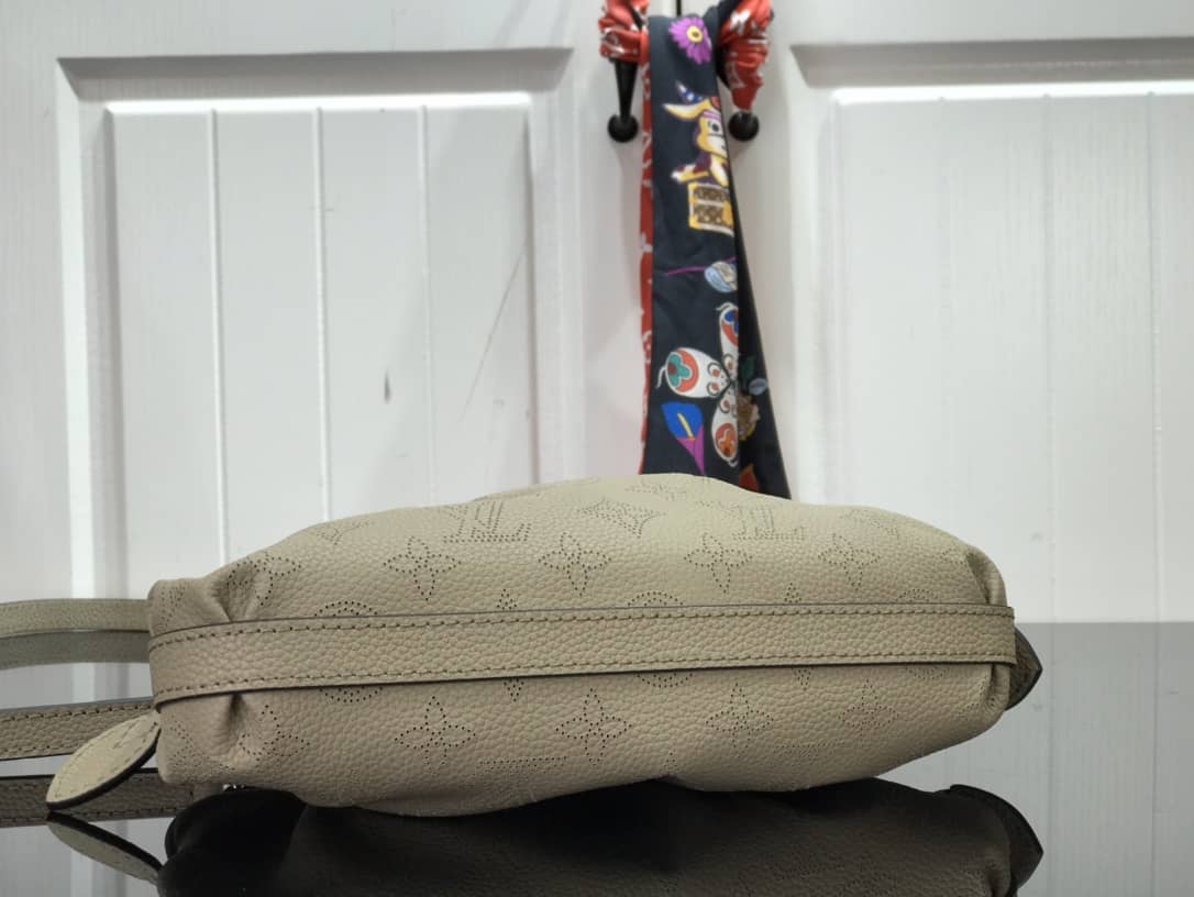 Louis Vuitton Scala Mini Replica Pouch Gray M80092