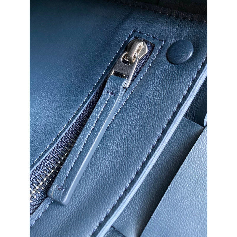 Bottega Veneta Bag Dupe 2108SF0226