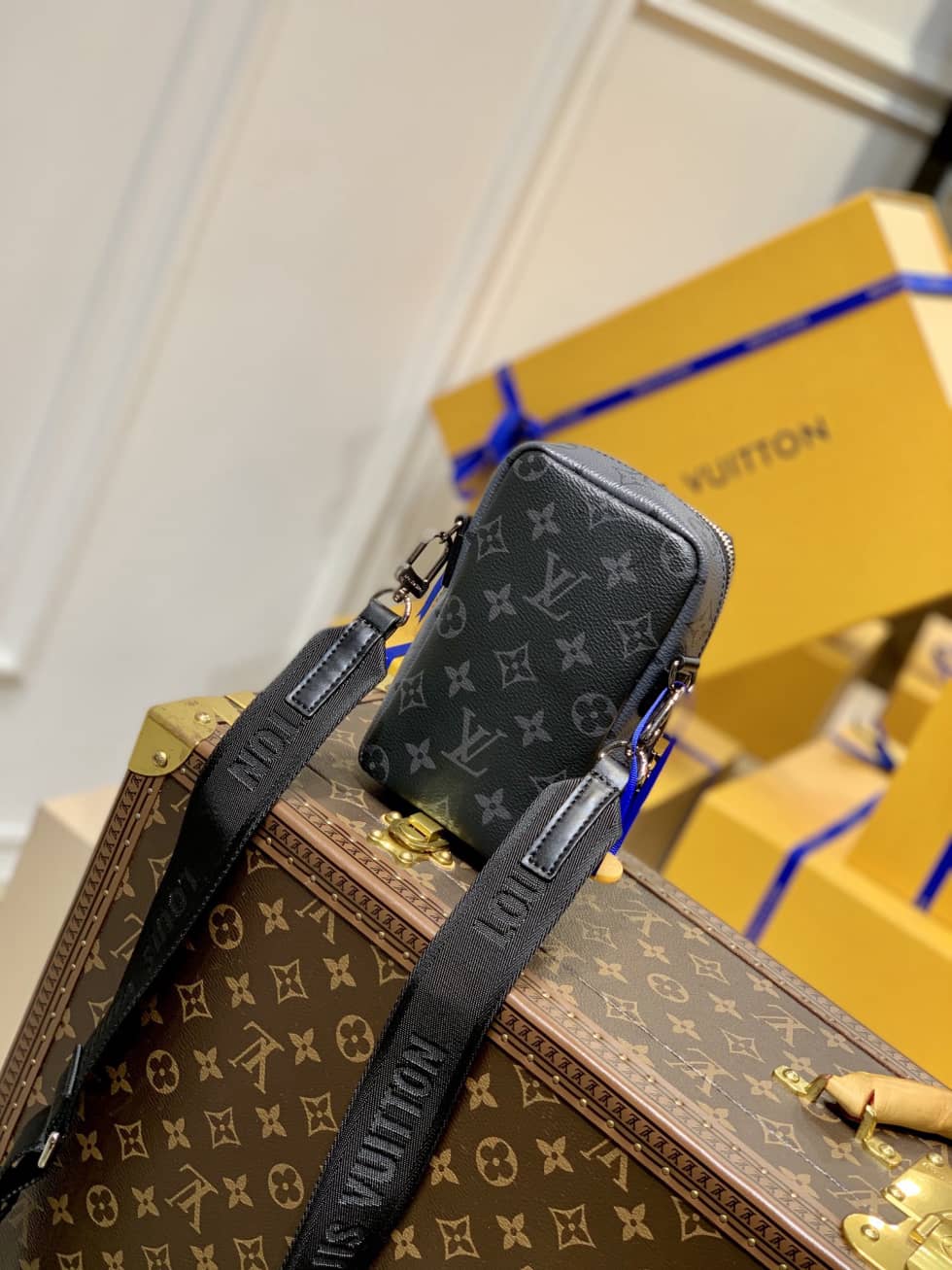 Louis Vuitton x Nigo Flap Double Pouch Gery M81005 Replica Phone Bag