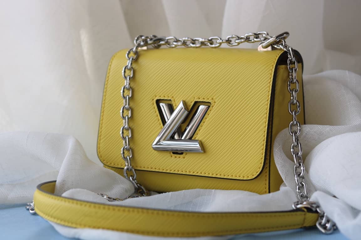 Louis Vuitton Replica Twist MM Epi Leather Bag Yellow
