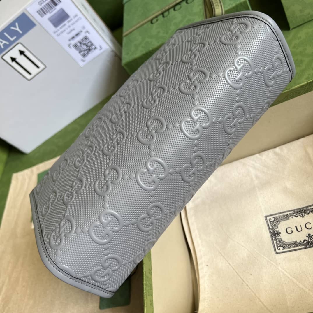 Gucci GG Embossed Cosmetic 625568 Replica Clutch