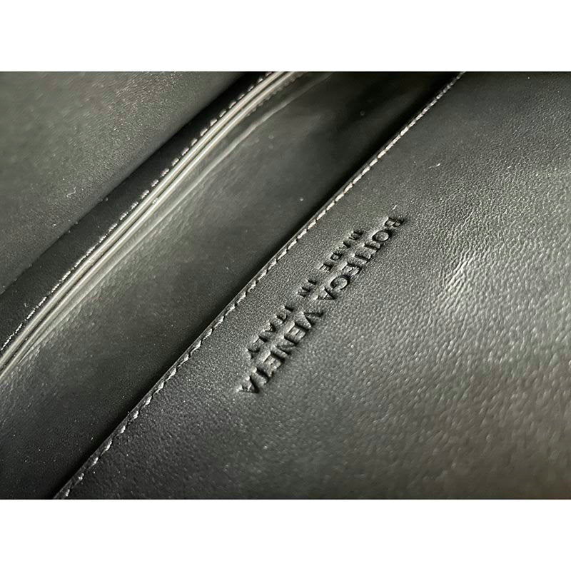Bottega Veneta Dupe Bag 2108SF0095