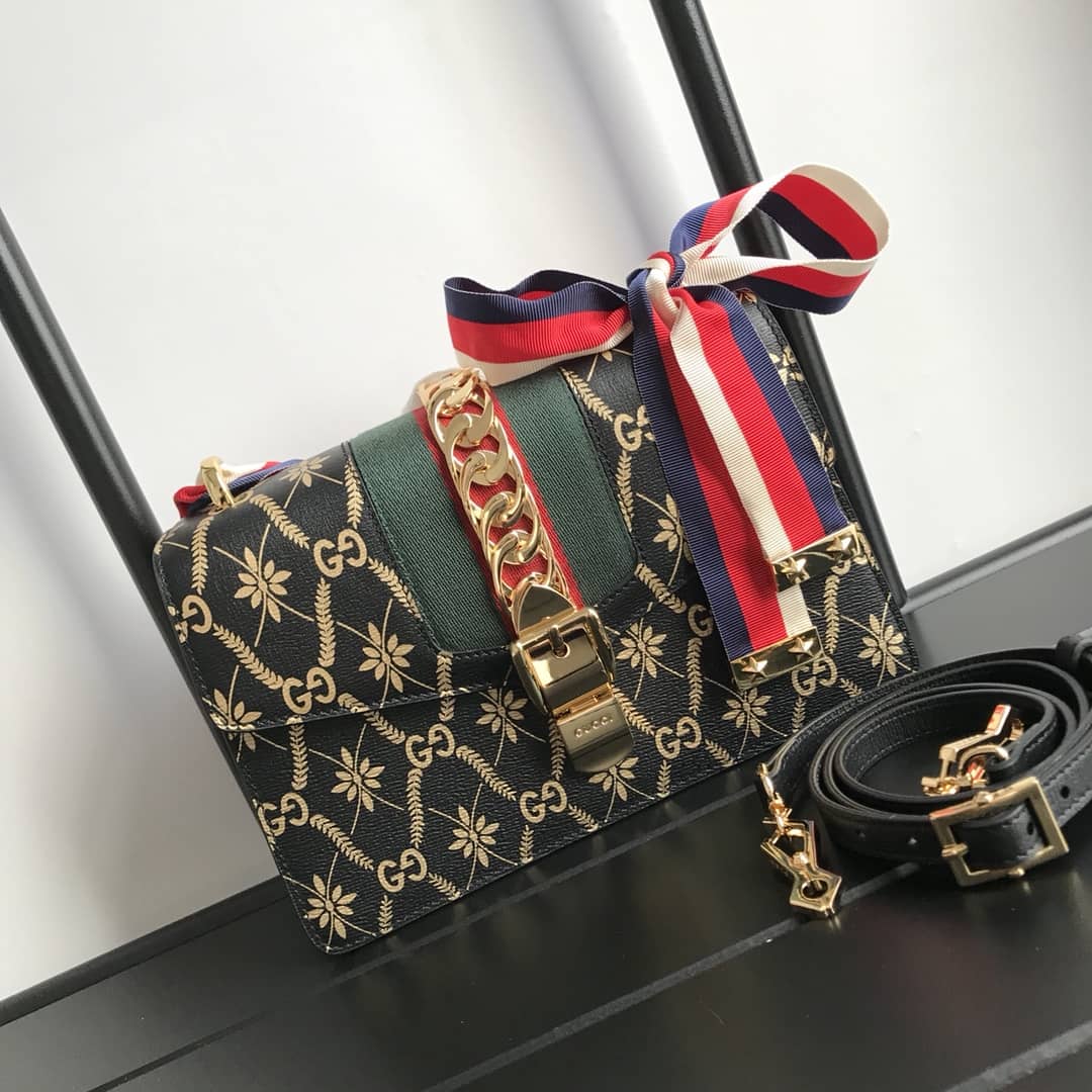 Gucci Sylvie Small Leather Shoulder Bag Replica Black 524405