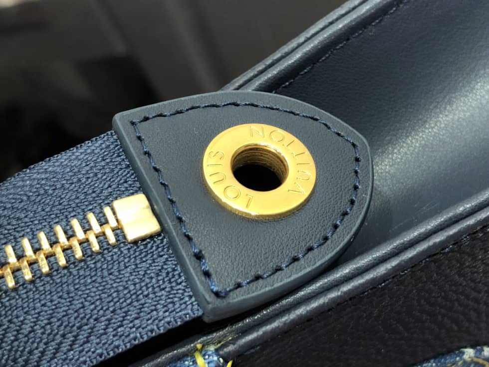 Louis Vuitton Pochette Dupe x Nigo Voyage MM Monogram Blue M45961