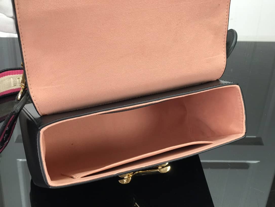 Louis Vuitton Epi leather Twist MM Replica Handbag M57050