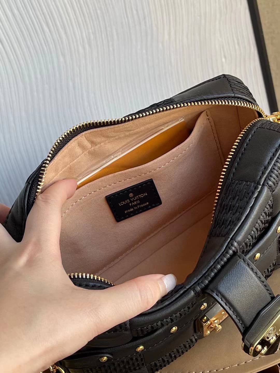 Louis Vuitton Troca PM Black M59116 Replica Crossbody Bag