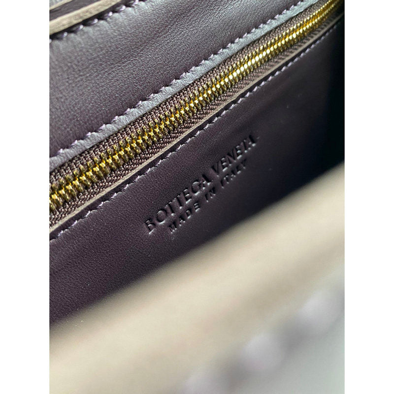 Bottega Veneta Bag Dupe 2108SF0224