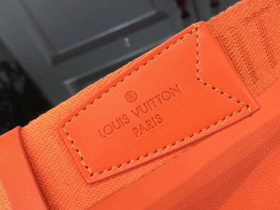 Louis Vuitton Aerogram Slingbag M57081 Replica Shoulder Bag