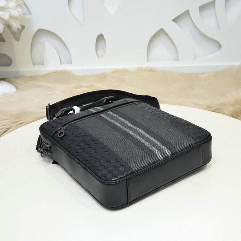 New Collection Bags 2111YZ0012