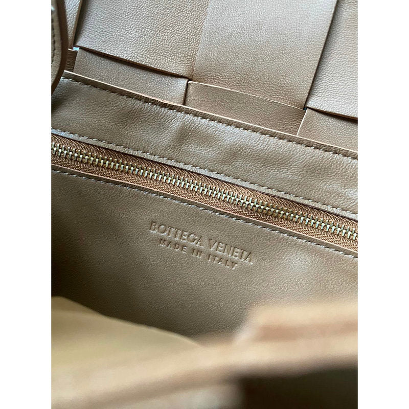 Bottega Veneta Bag Dupe 2108SF0251