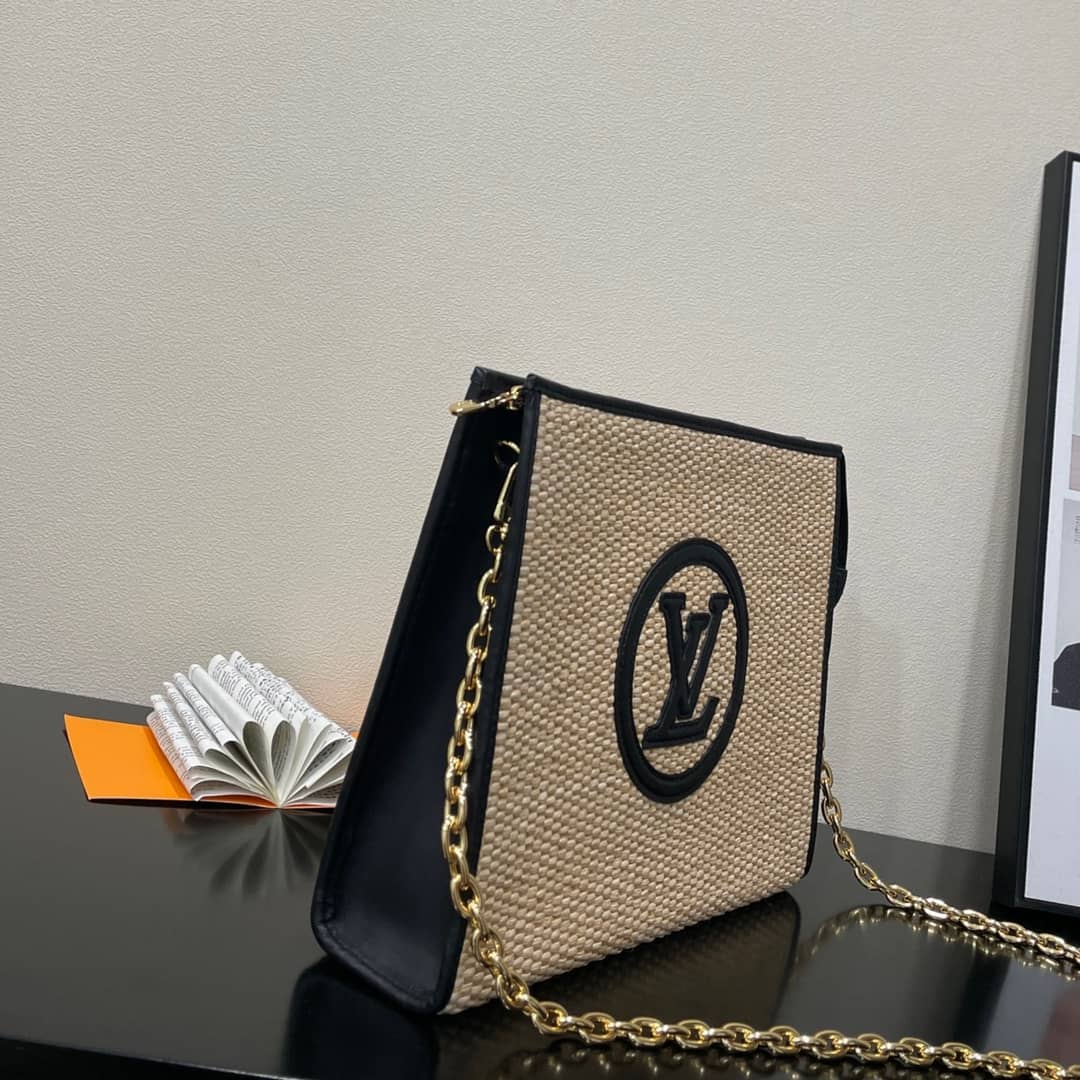 Louis Vuitton Toiletry Pouch on Chain Circle Logo M81366 Replica