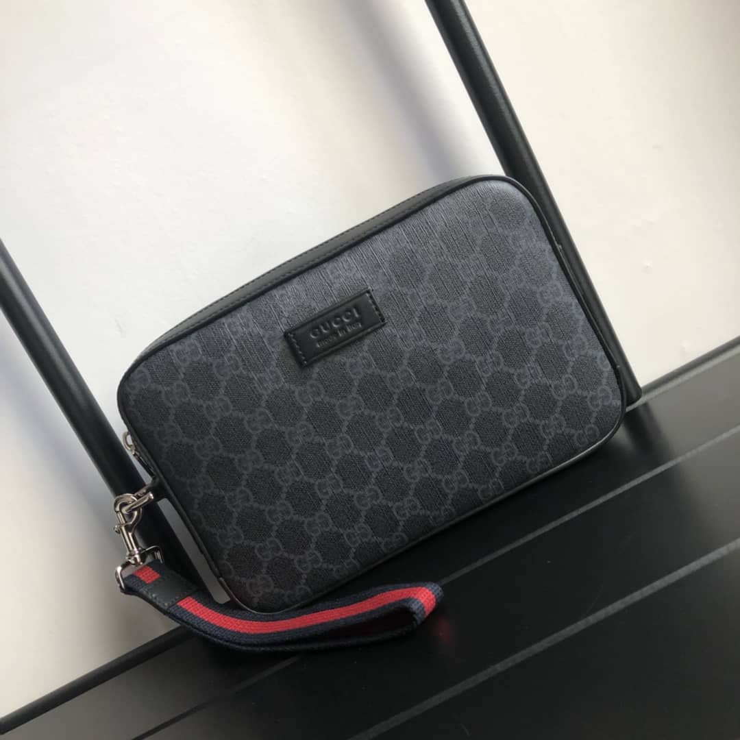 Gucci GG Supreme Wash Bag Replica Black 495562