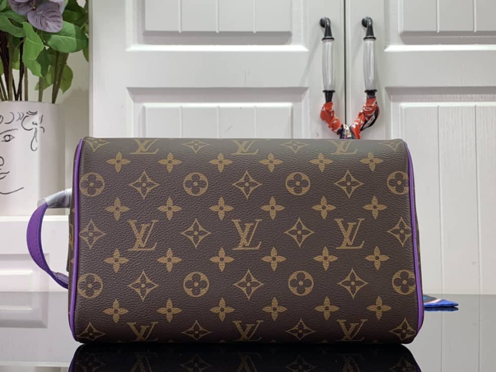 Louis Vuitton Dopp Kit Monogram Canvas Toilet Pouch M46253 Replica