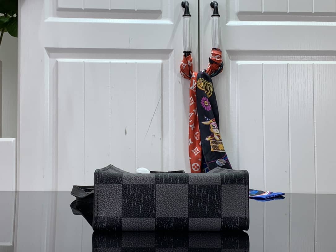 Louis Vuitton Damier Checkerboard Pattern Sac Plat XS Bag Replica N60495