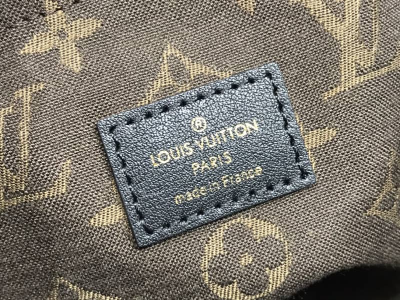 Louis Vuitton Cruiser PM Calfskin Leather Replica Bag Black M57934