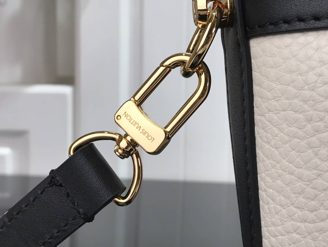 Louis Vuitton Cruiser PM Calfskin Leather Replica Bag White M57934