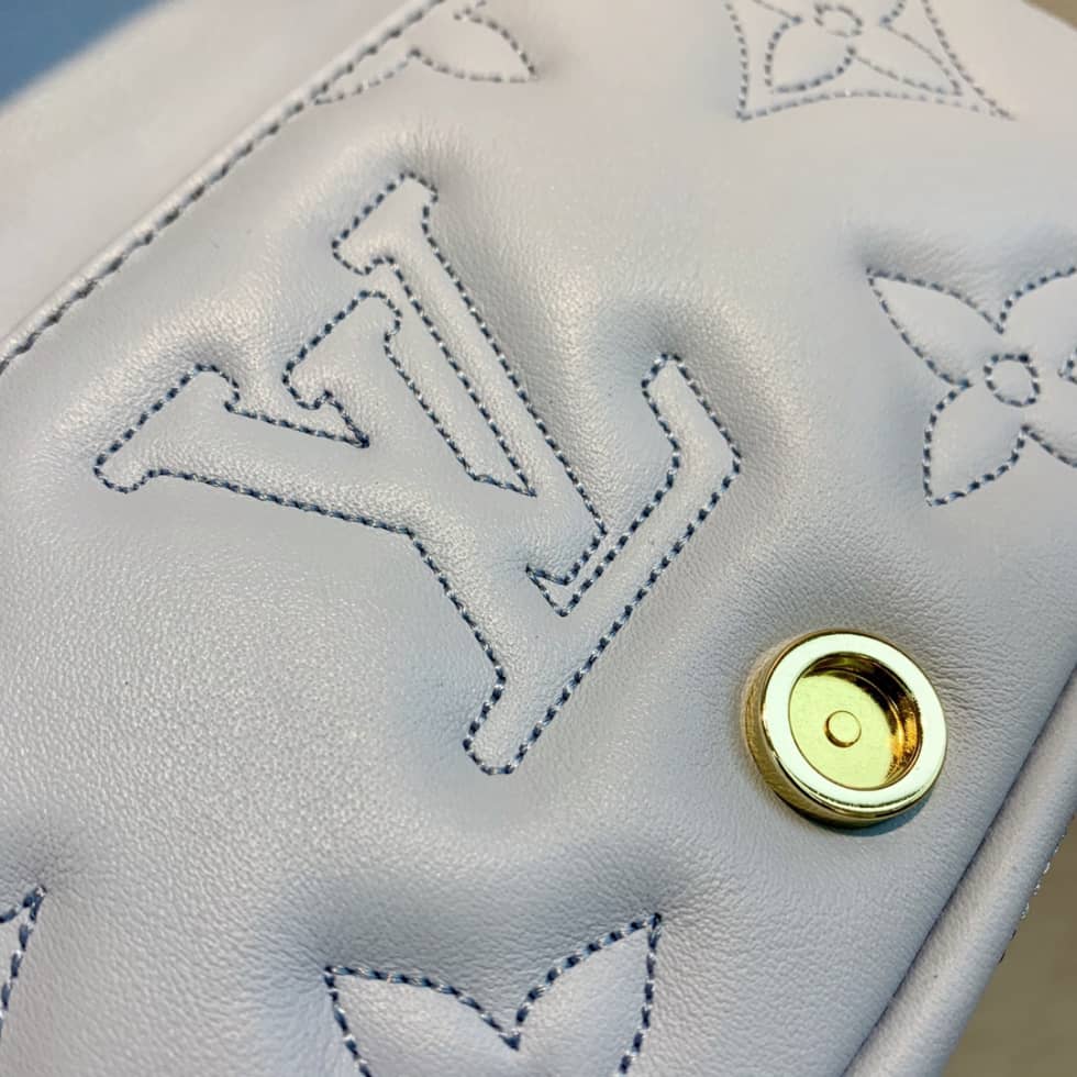 Louis Vuitton Wallet On Strap Bubblegram Blue Glacier M81399 Replica