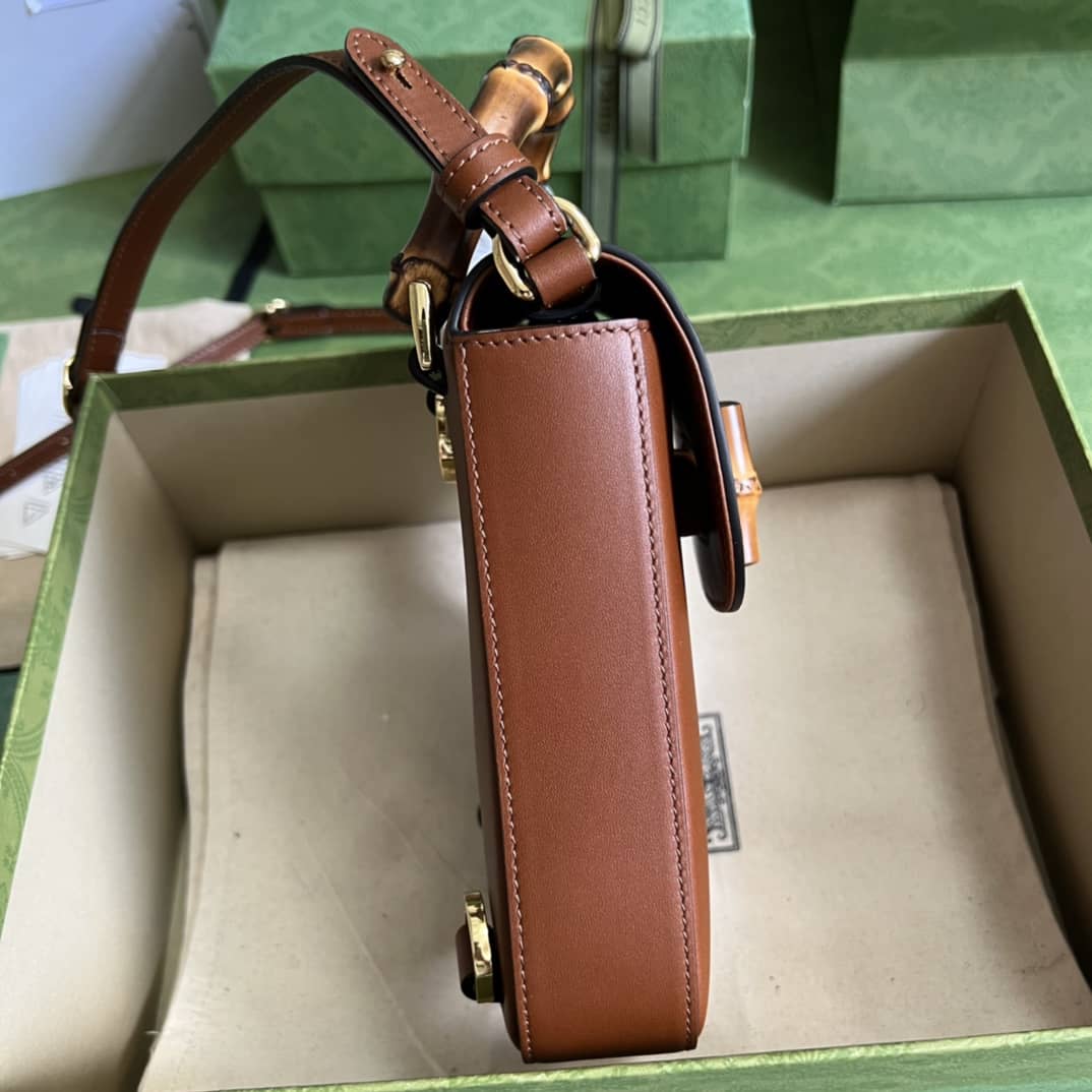 Gucci Bamboo Mini Crossbody Handbag 702106 Replica