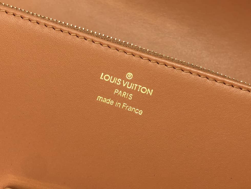 Louis Vuitton Swing Handbag Brown M20393 Replica Shoulder Bag