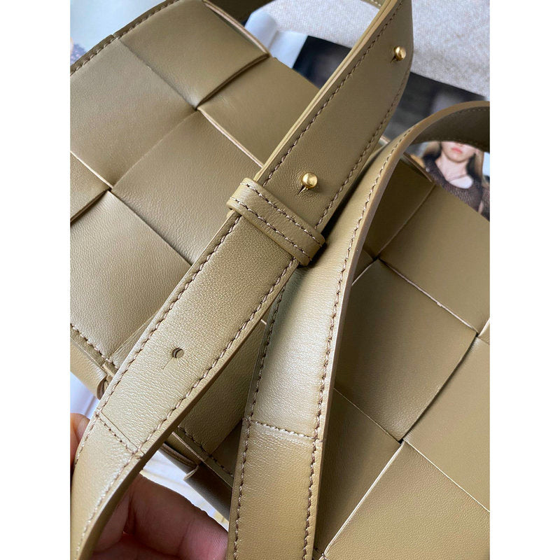 Bottega Veneta Bag Dupe 2108SF0222