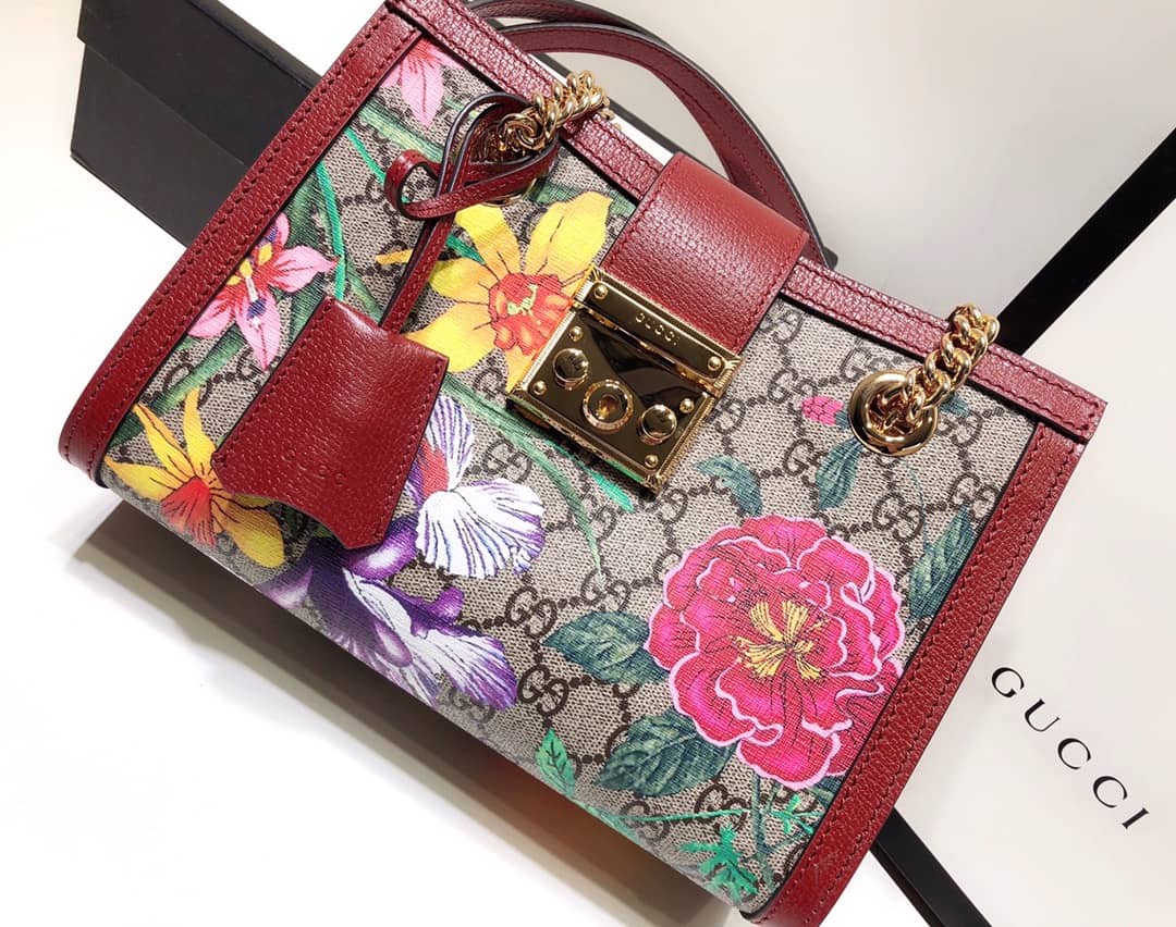 Gucci Padlock Small GG Supreme Canvas Shoulder Bag Replica Red 498156