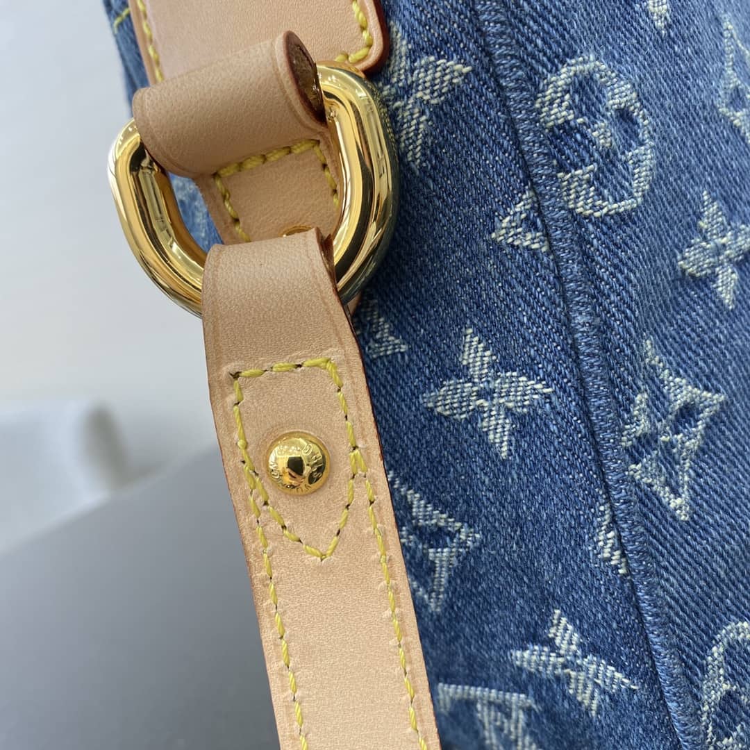 Louis Vuittton Denim Monogram Vachetta Trim Camera Bag