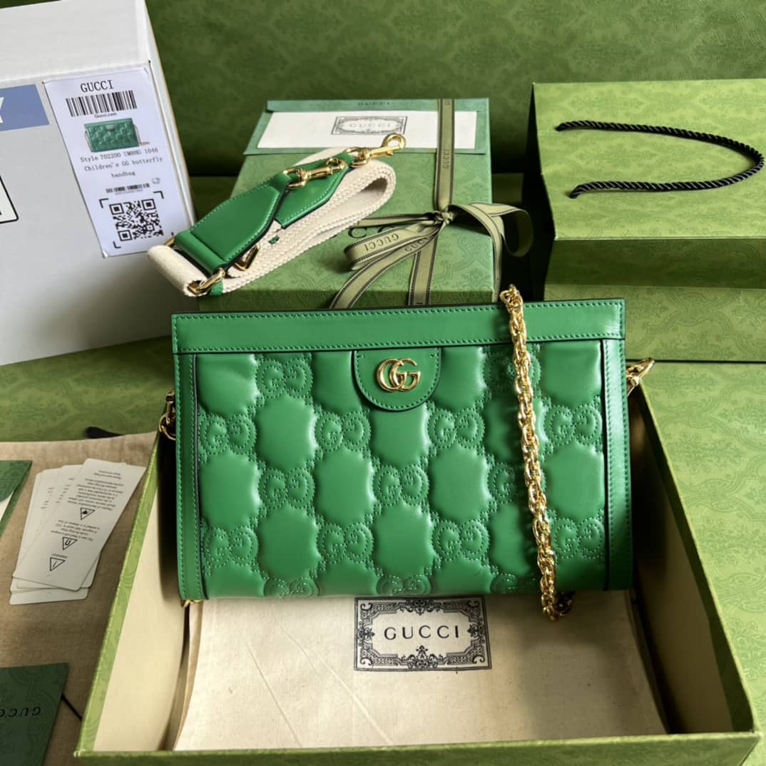 Gucci GG Matelassé Leather 702200 Replica Shoulder Bag