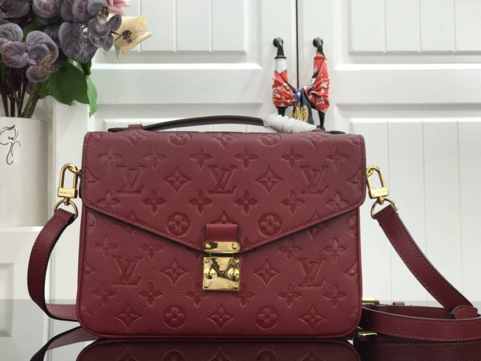 Louis Vuitton Pochette Metis Marine Leather Red M44071 Replica Shoulder Bag