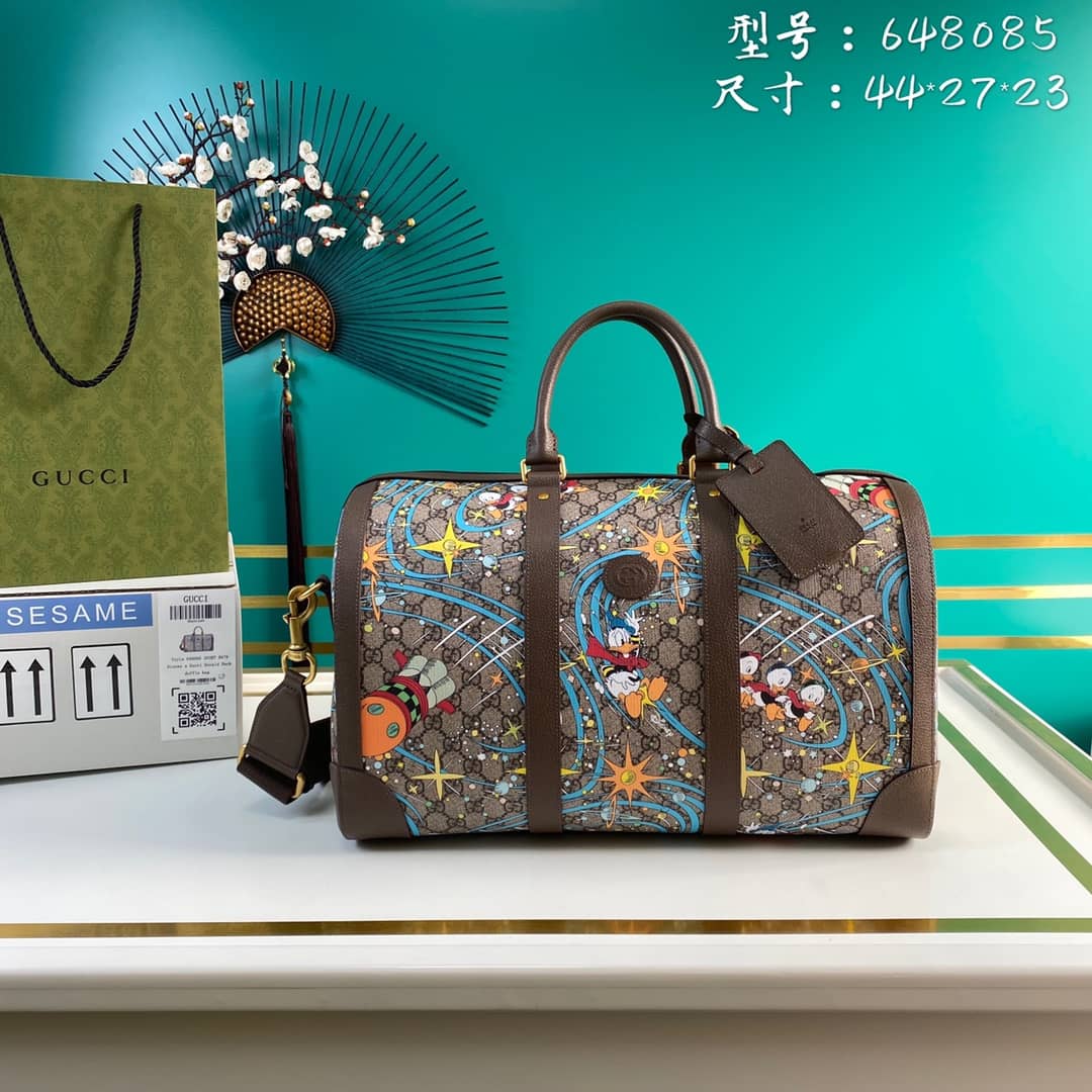 Gucci x Disney Donald Duck Duffle Bag Replica 648085(Cola)