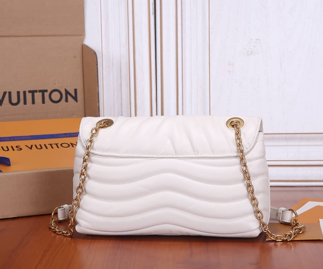 Louis Vuitton New Wave Chain Ivory Replica Bag M58549