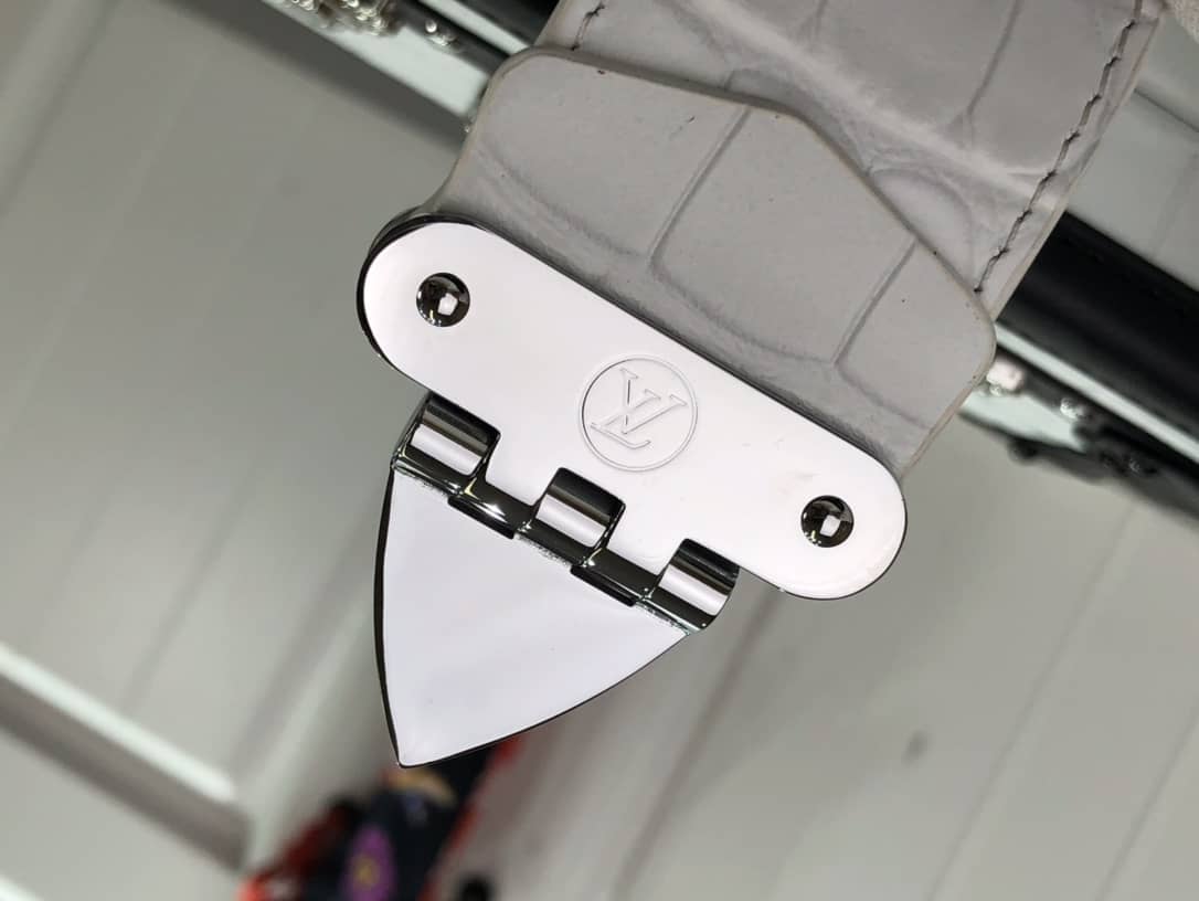 Louis Vuitton Petite Malle Brilliant Alligator Leather Replica Handbag White N93817