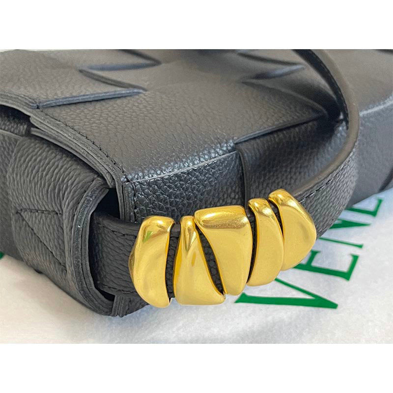 Bottega Veneta Bag Dupe 2108SF0181