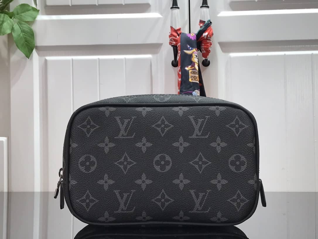 Louis Vuitton Monogram Eclipse Toiletry Pouch M483384