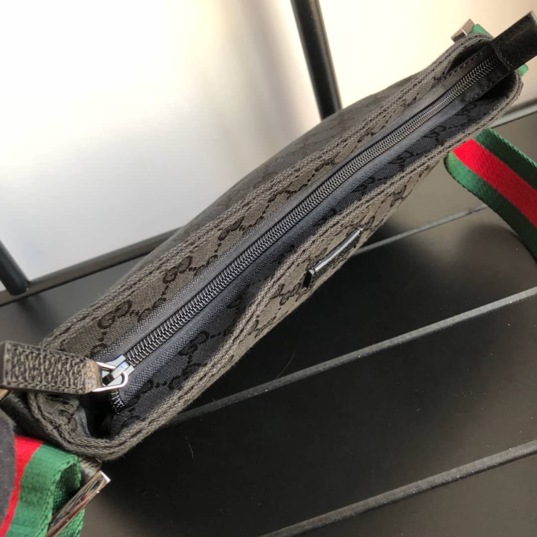 Gucci GG Canvas Shoulder Bag Replica Black 189749