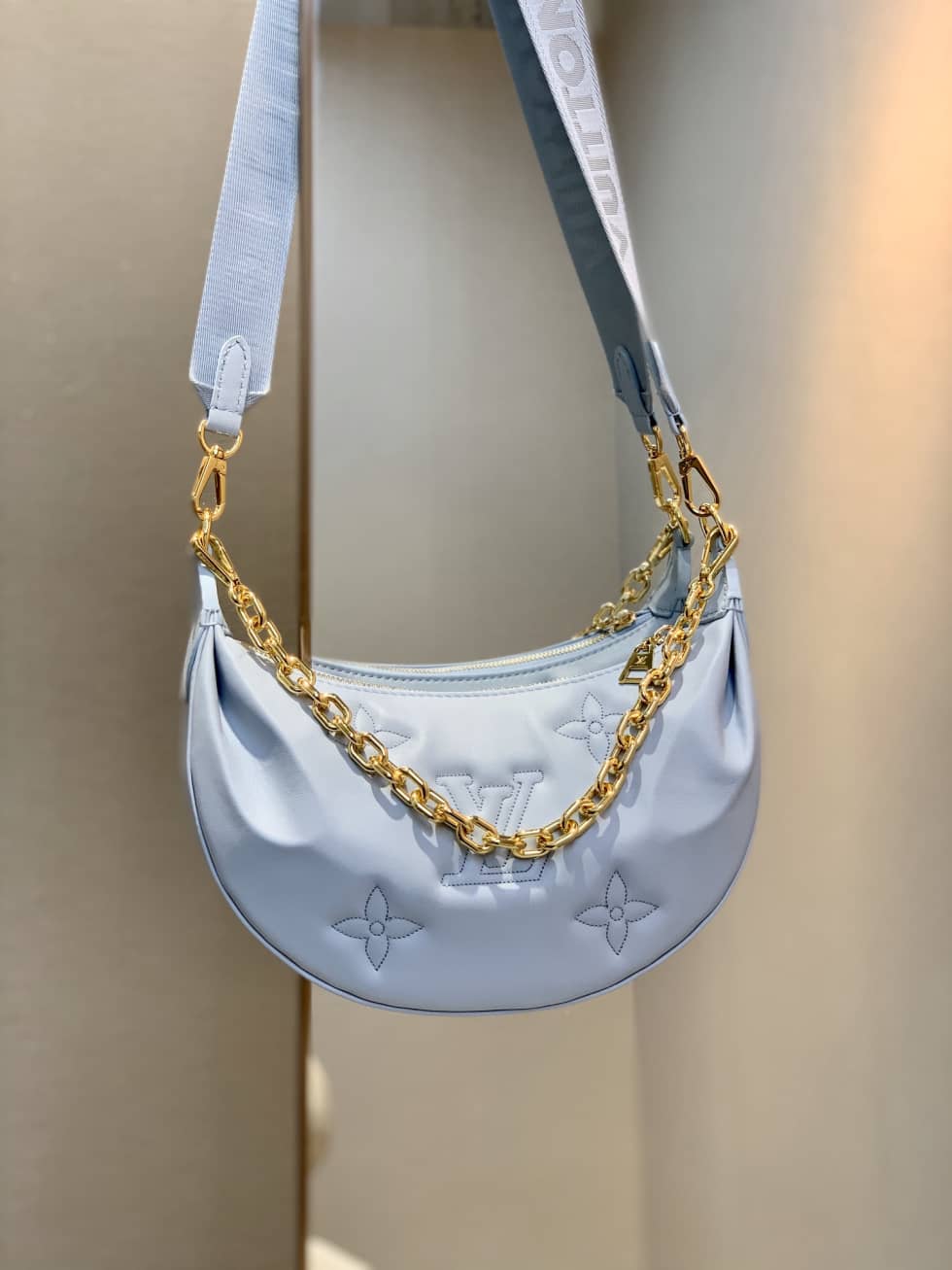 Louis Vuitton Over The Moon Glacier Blue M59825 Replica Hobo