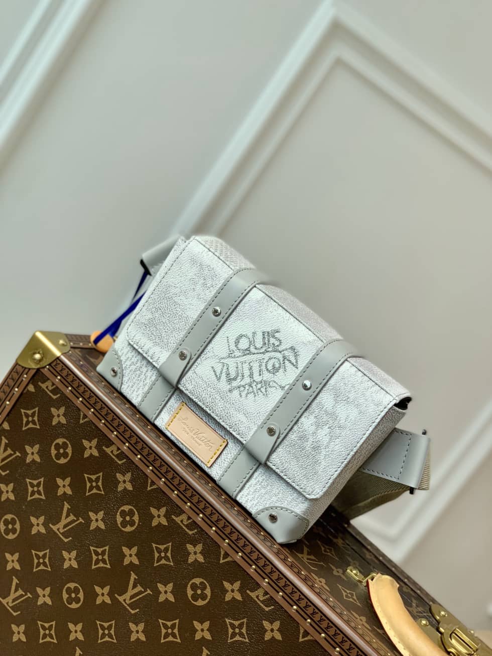 Louis Vuitton Trunk Slingbag Damier Salt Marine N50061 Replica Shoulder Bag