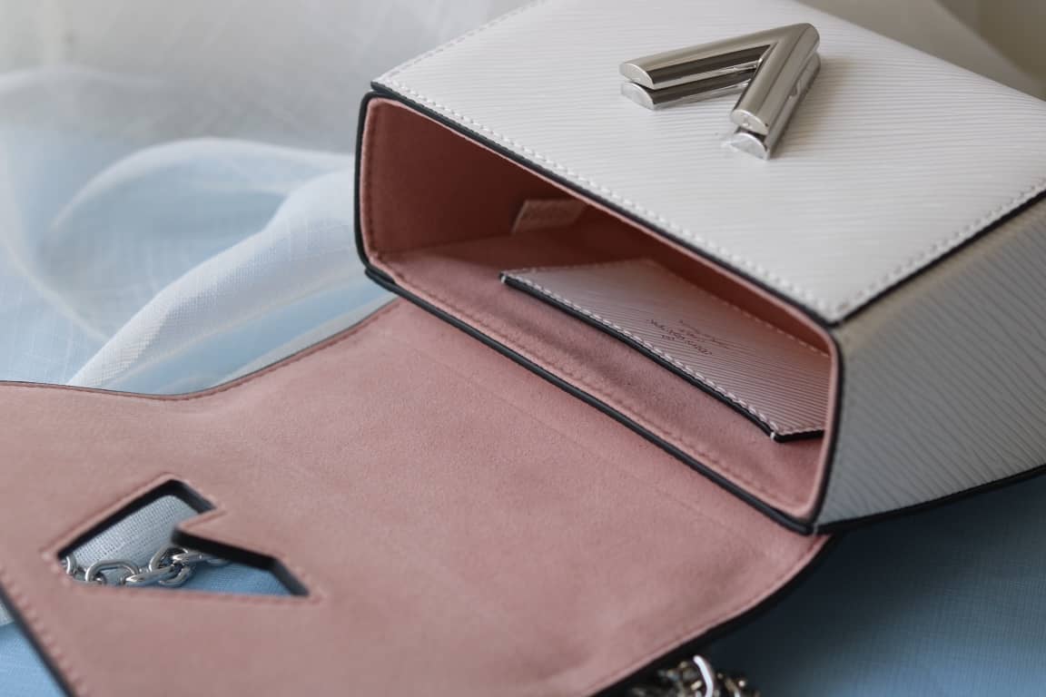 Louis Vuitton Replica Twist MM Epi Leather Bag White