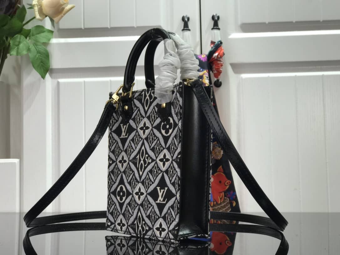 Louis Vuitton Monogram Petit Sac Plat 2Way Replica Shoulder Bag Black M69442