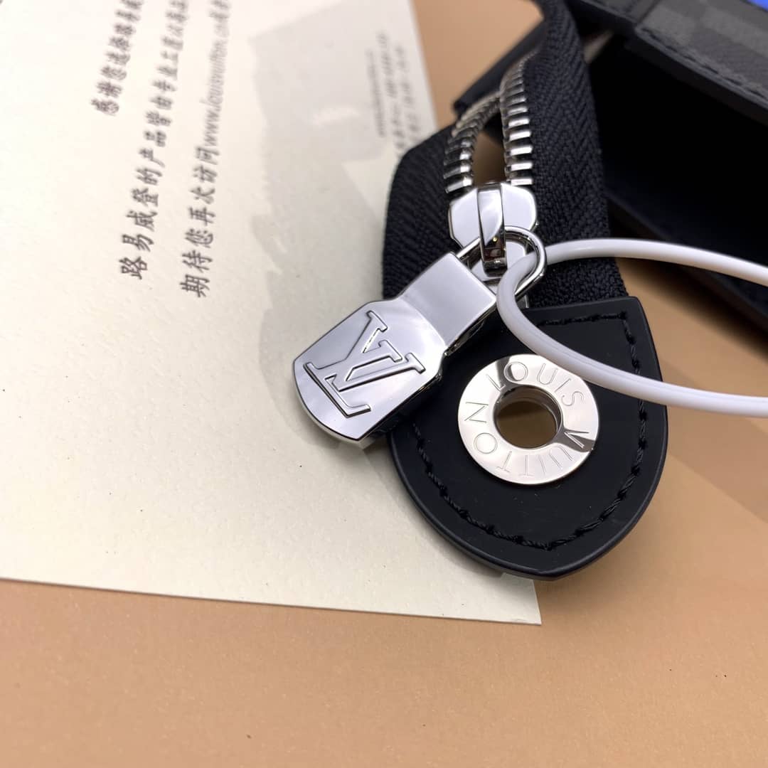 Louis Vuitton Voyage MM Epi Damier Leather Replica Pochette Black M56827