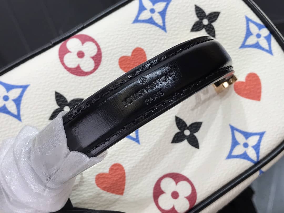 Louis Vuitton Game On Vanity PM M57482 Replica