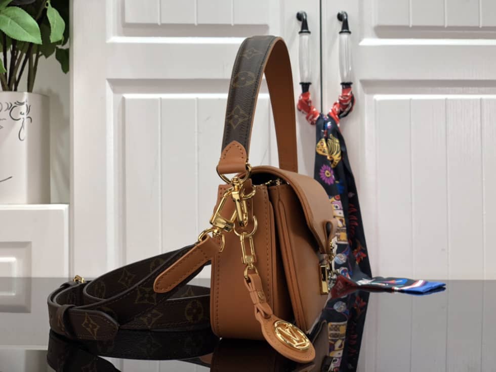 Louis Vuitton Swing Handbag Brown M20393 Replica Shoulder Bag