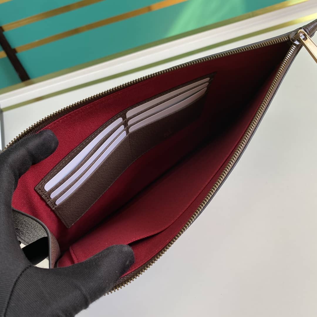 Gucci Disney GG Supreme Clutch Replica 647925