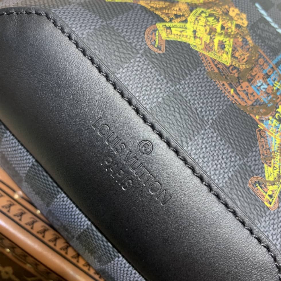 Louis Vuitton Avenue Slingbag Black N45277 Replica Shoulder Bag