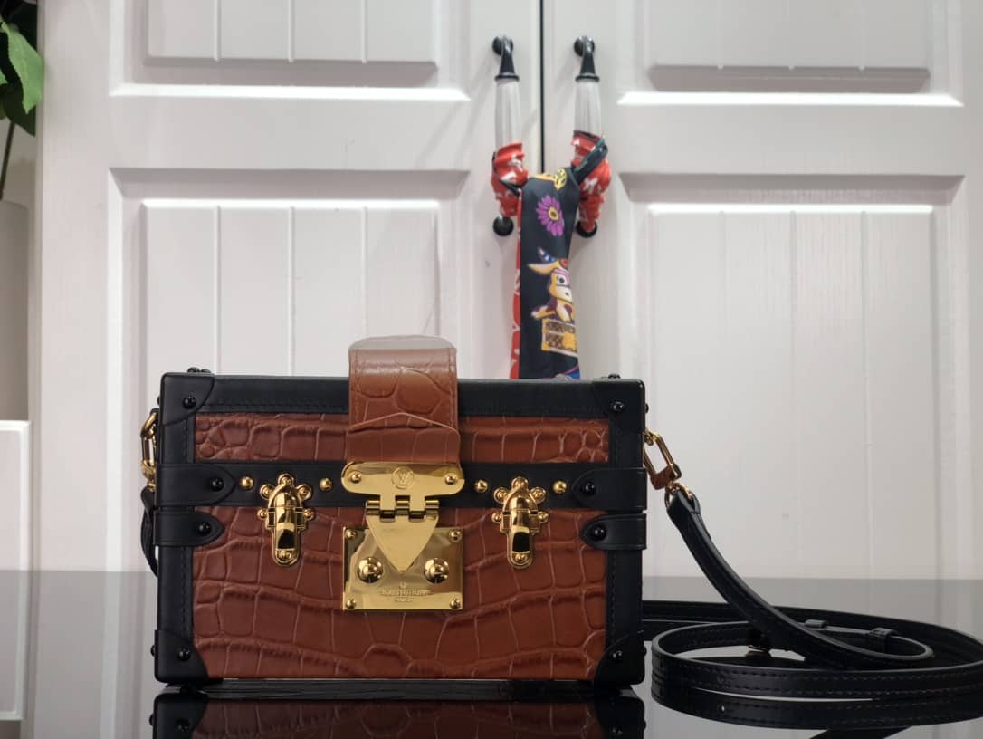 Louis Vuitton Petite Malle Brilliant Alligator Leather Replica Handbag Brown N93817