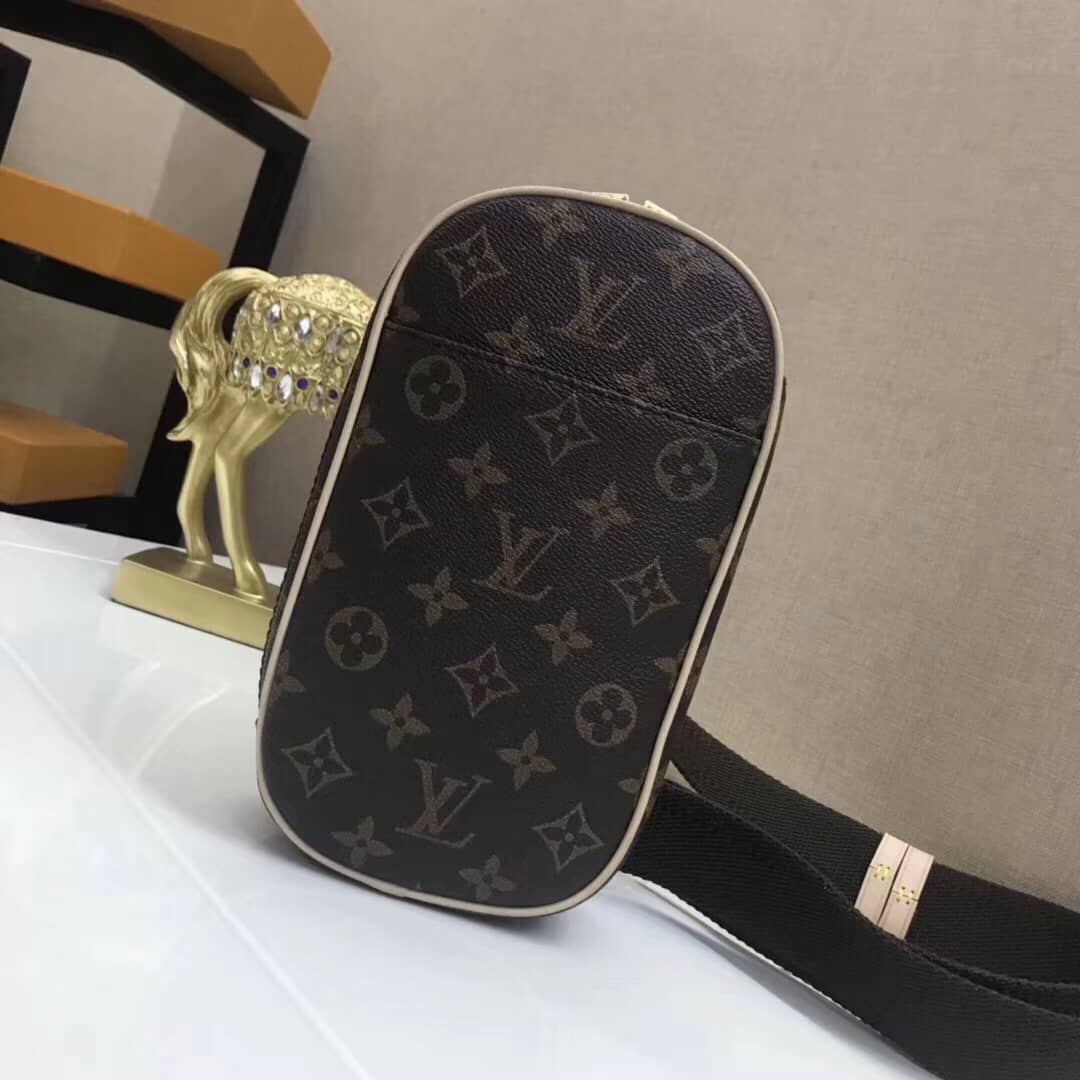 Louis Vuitton Pochette Dupe Monogram  Gange  M51870