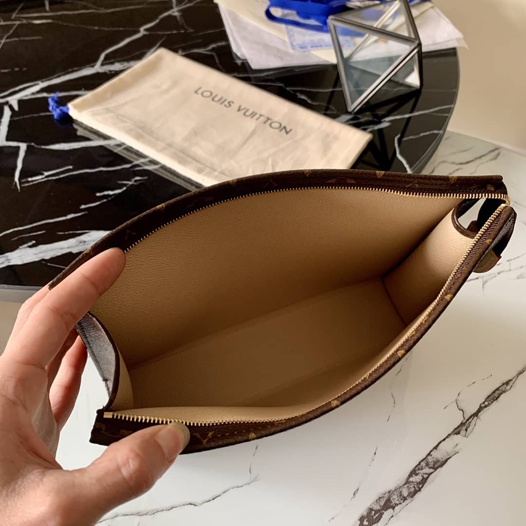 Louis Vuitton Toiletry Monogram Canvas Pouch Replica M47542