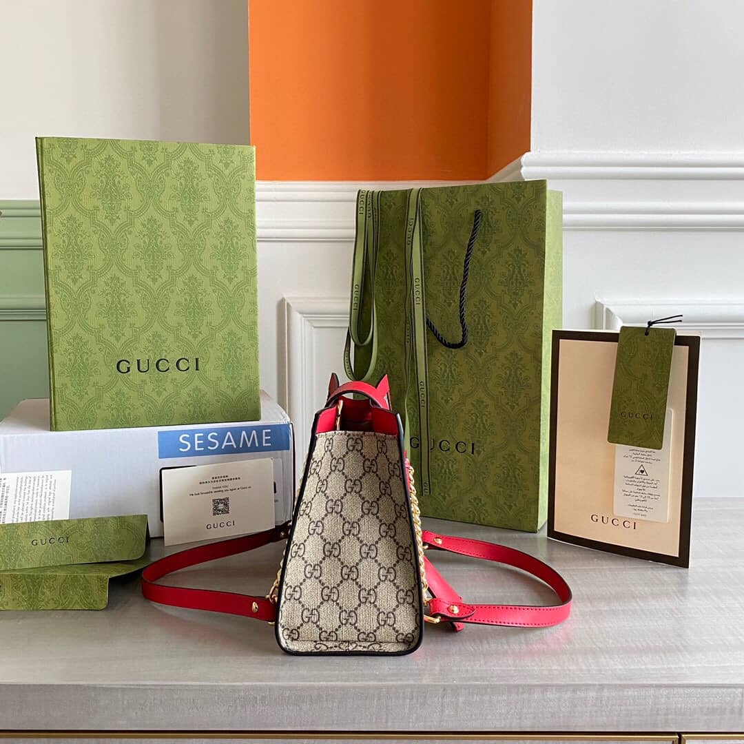 Gucci Padlock Small GG Supreme Canvas Shoulder Bag Replica Red 498156